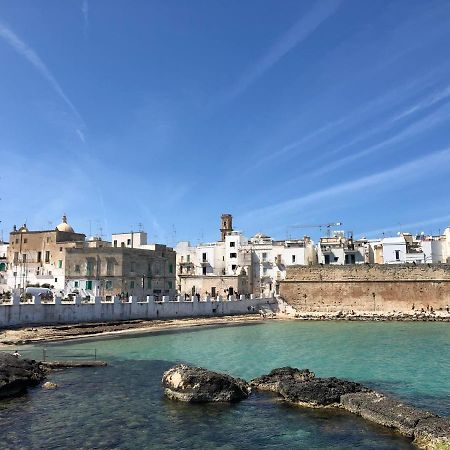 Tiny House Monopoli Apartment Bagian luar foto
