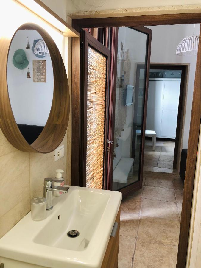 Tiny House Monopoli Apartment Bagian luar foto