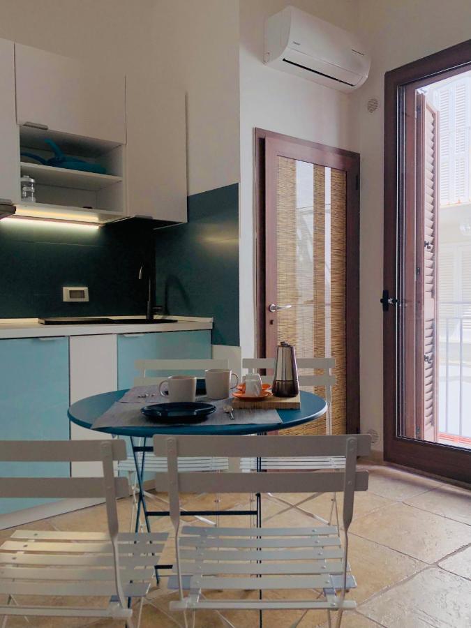 Tiny House Monopoli Apartment Bagian luar foto