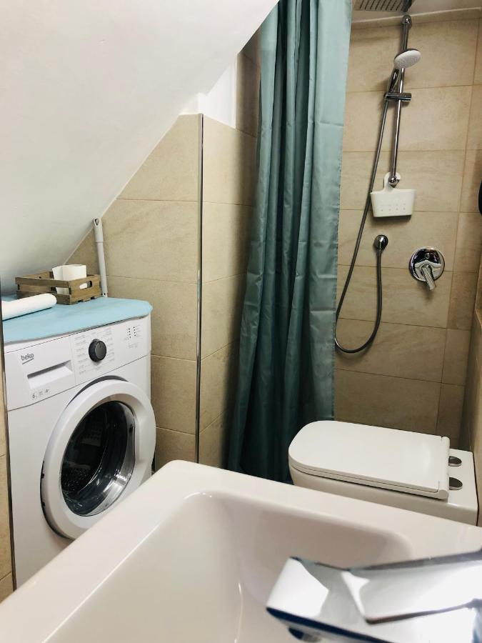Tiny House Monopoli Apartment Bagian luar foto