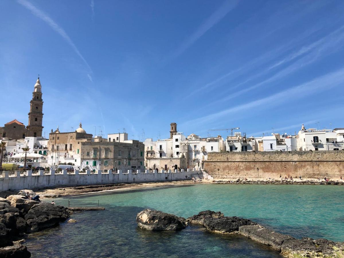 Tiny House Monopoli Apartment Bagian luar foto